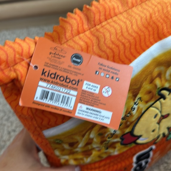 Gudetama Top Ramen crinkle pillow by Kidrobot. - Picture 5 of 5